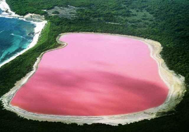 ¿Dónde se encuentra el Lago rosa?
