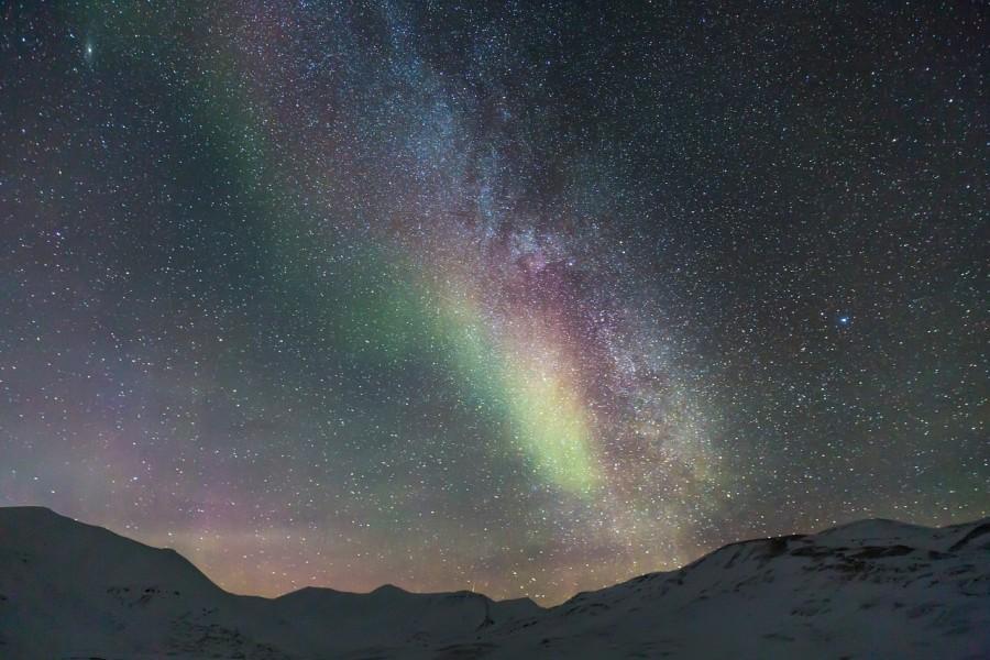 northern lights svalbard