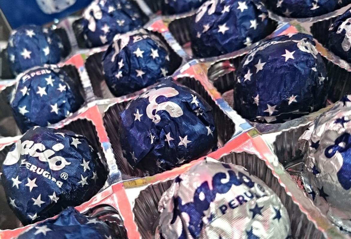 Chocolates Perugina Baci