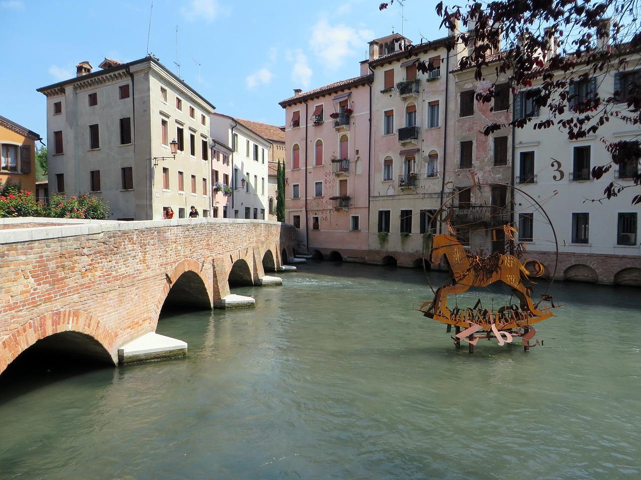 Treviso river installation