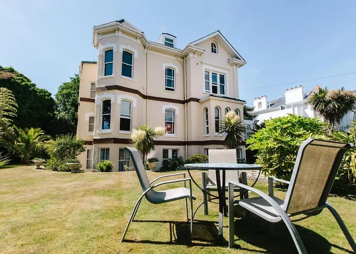 Luxury Boutique Hotels in Bournemouth: Unveiling Exquisite Accommodation Options