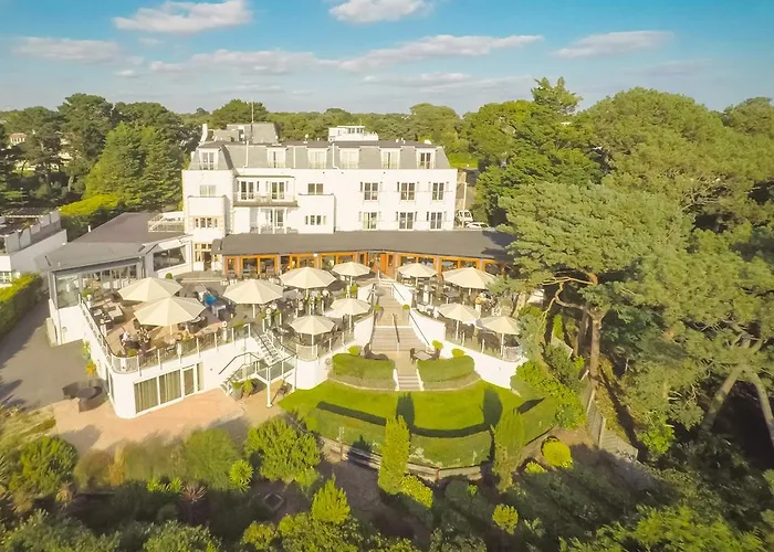 Hotels in Poole and Bournemouth: Your Ultimate Accommodation Guide